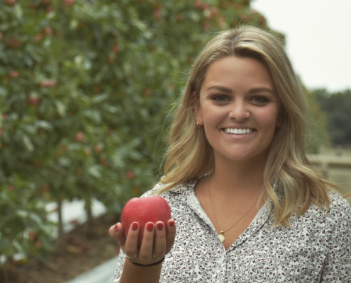Shelby Miller at Applewood Fresh Growers