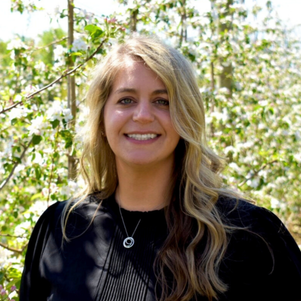 Allyson Hoard, Accounting and Human Resources at Applewood Fresh Growers in Michigan