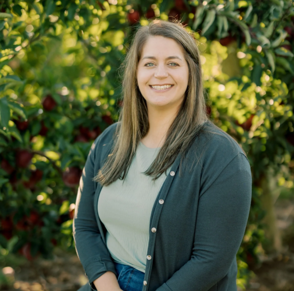 Allyson Hoard, Accounting and Human Resources at Applewood Fresh Growers in Michigan