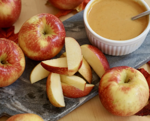 Pumpkin Spice Caramel Apple Dip with SweeTango apples